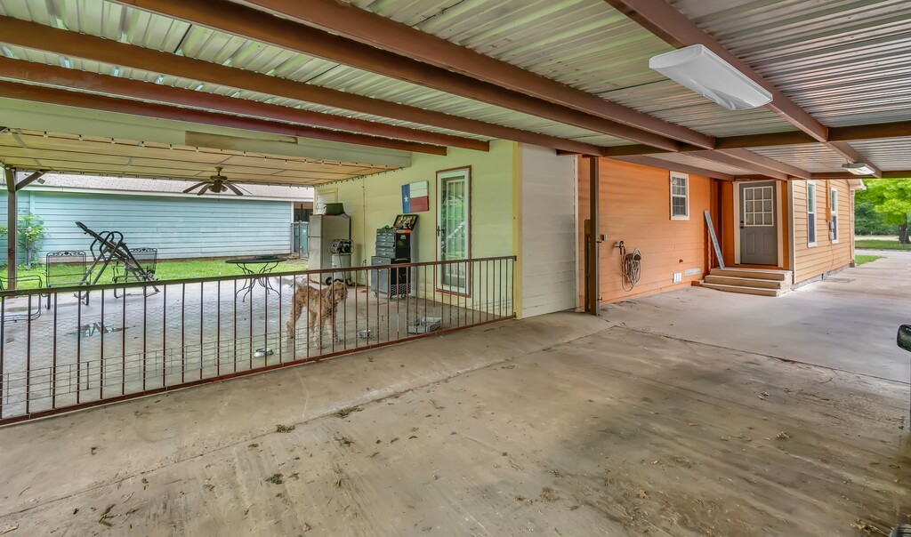 1410 W 3rd Street Clifton TX 76634