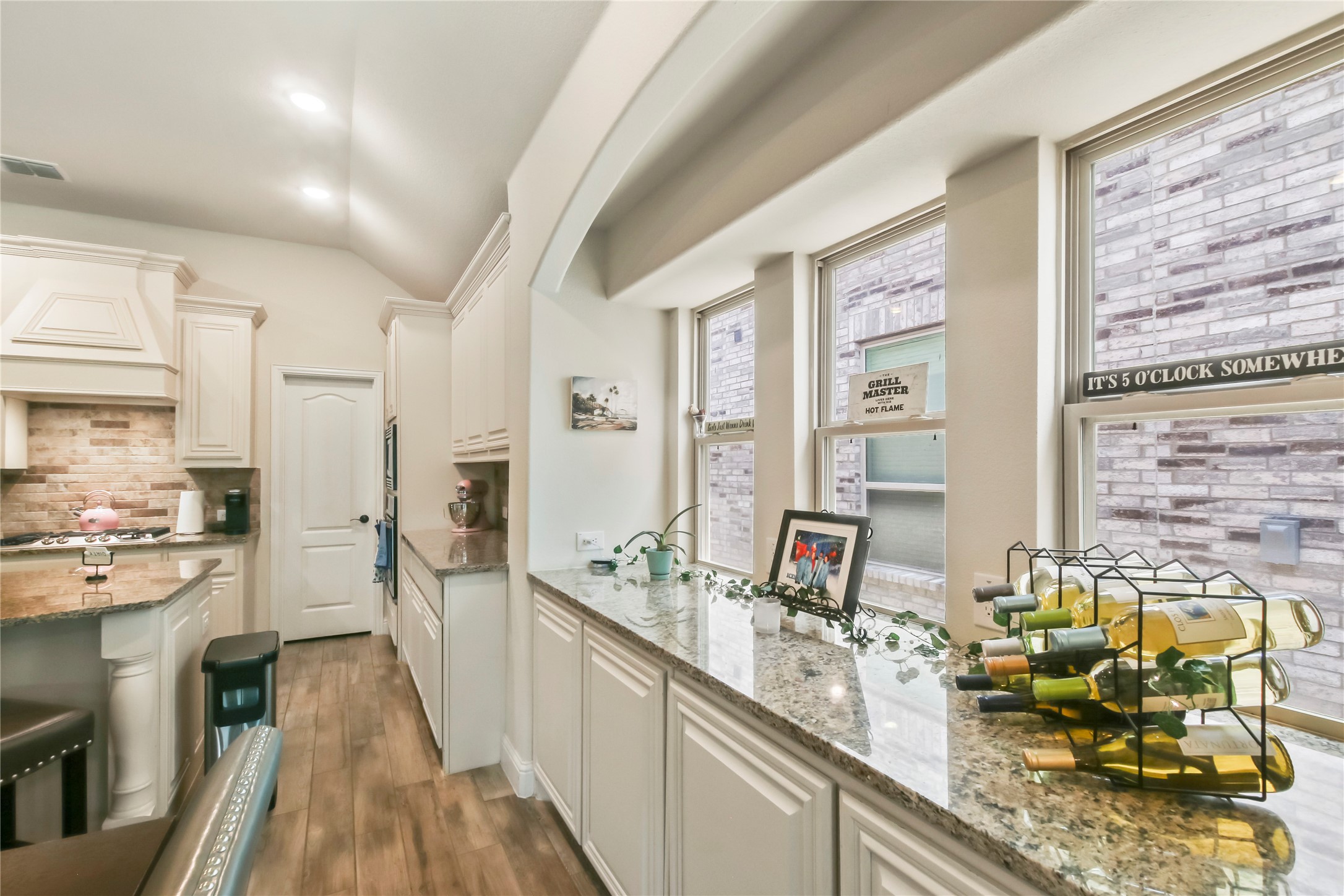 1316 Stoneleigh Place Aubrey TX 76227