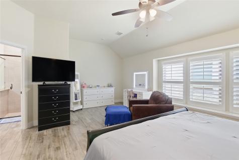 1316 Stoneleigh Place Aubrey TX 76227