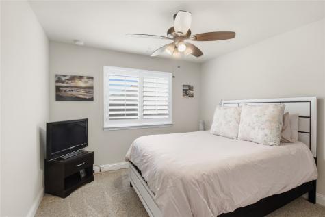 1316 Stoneleigh Place Aubrey TX 76227