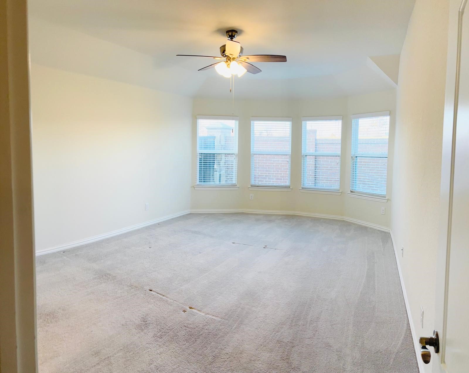 105 Hanover Trail Lewisville TX 75067