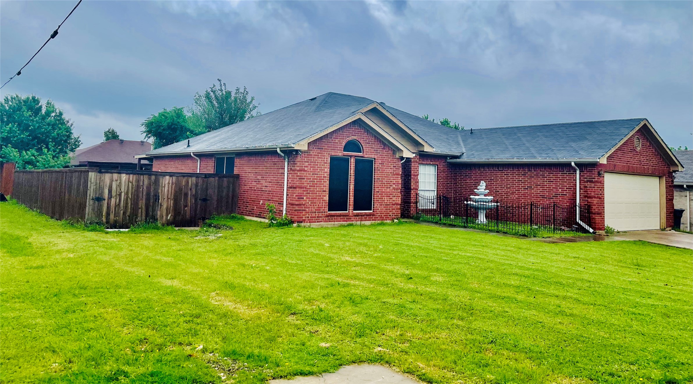 5306 Cedar Waxwing Lane Dallas TX 75236
