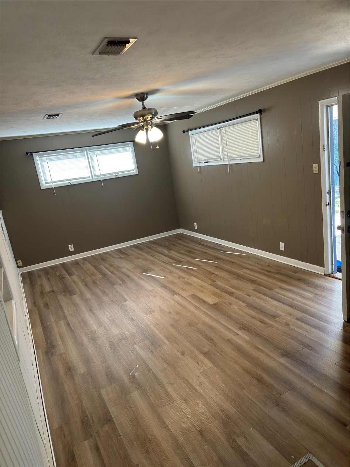 3103 E Houston Street Paris TX 75460