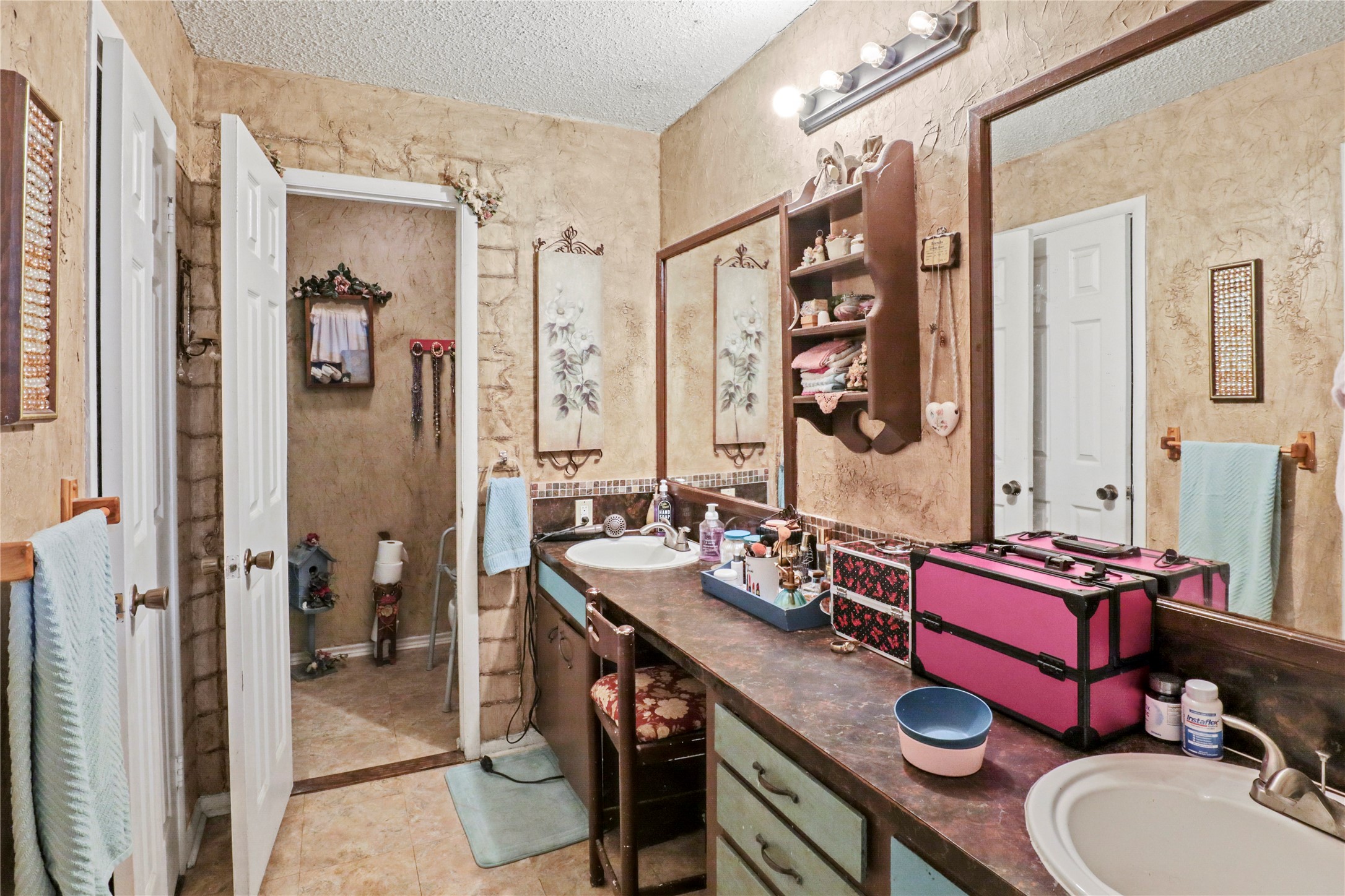 160 Vz County Road 4130 Canton TX 75103