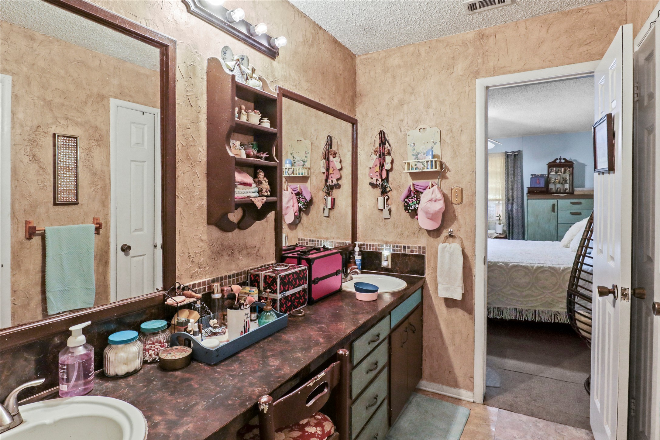 160 Vz County Road 4130 Canton TX 75103