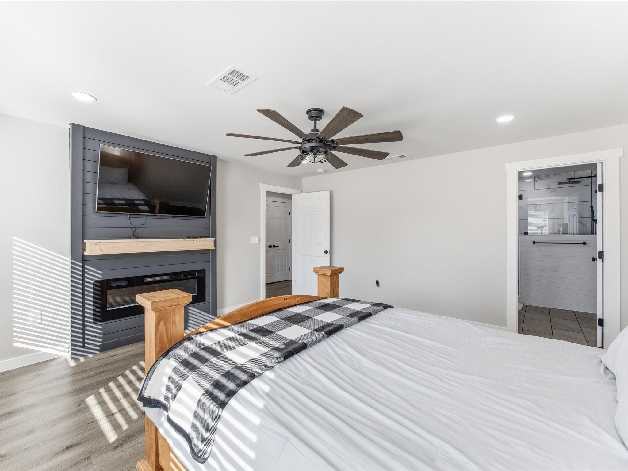 101 Mcwilliams Drive Bowie TX 76230
