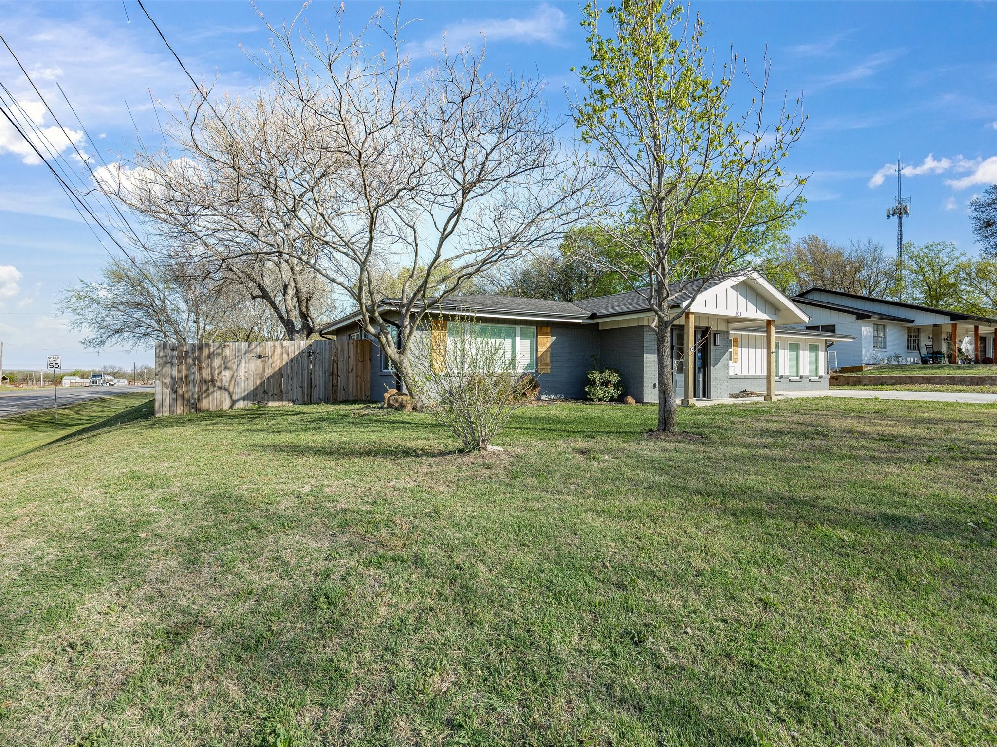 101 Mcwilliams Drive Bowie TX 76230