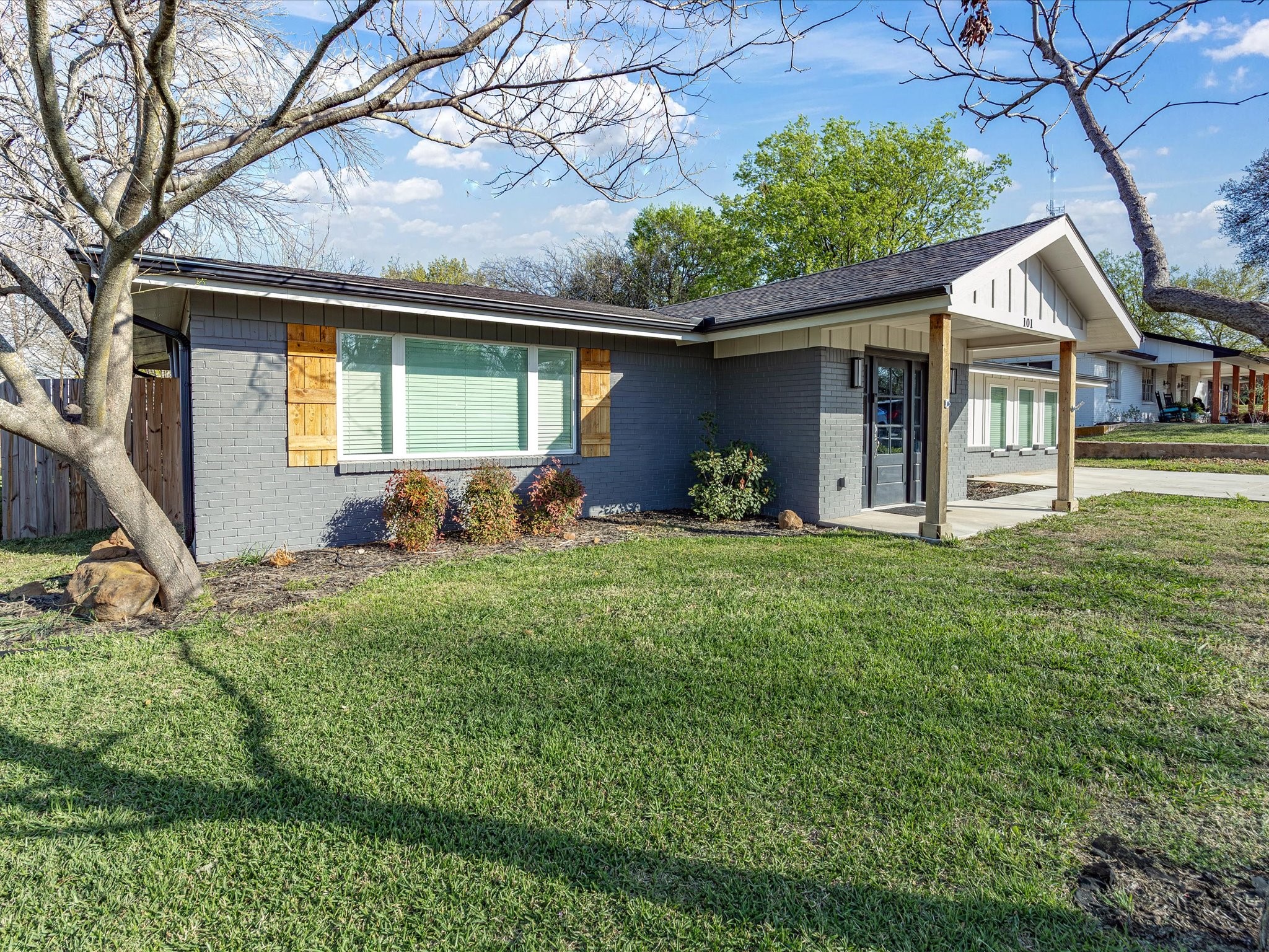 101 Mcwilliams Drive Bowie TX 76230