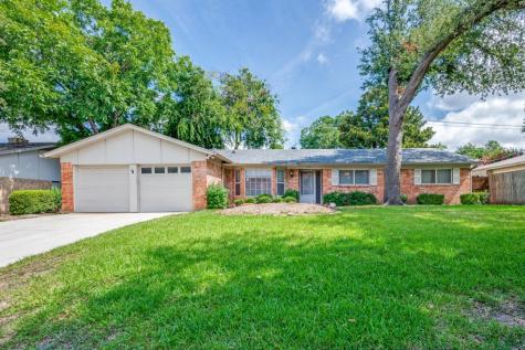 6221 Onyx Drive N North Richland Hills TX 76180