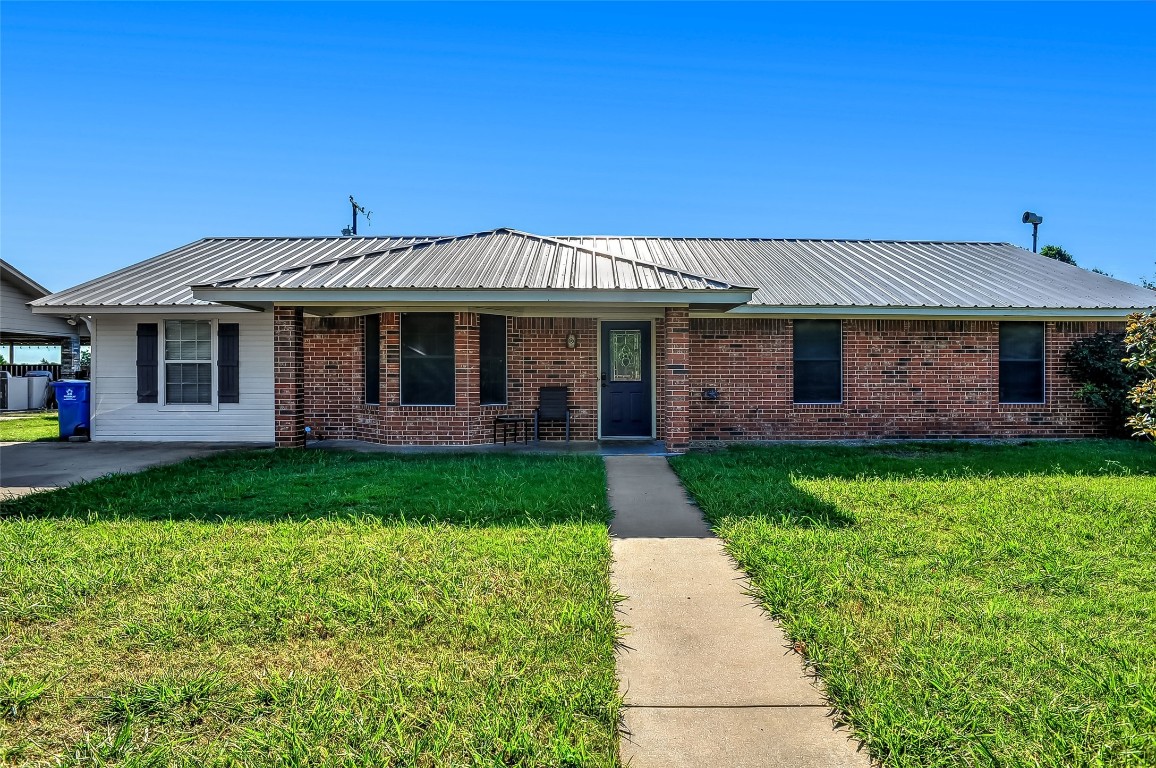 120 Amy Court Collinsville TX 76233