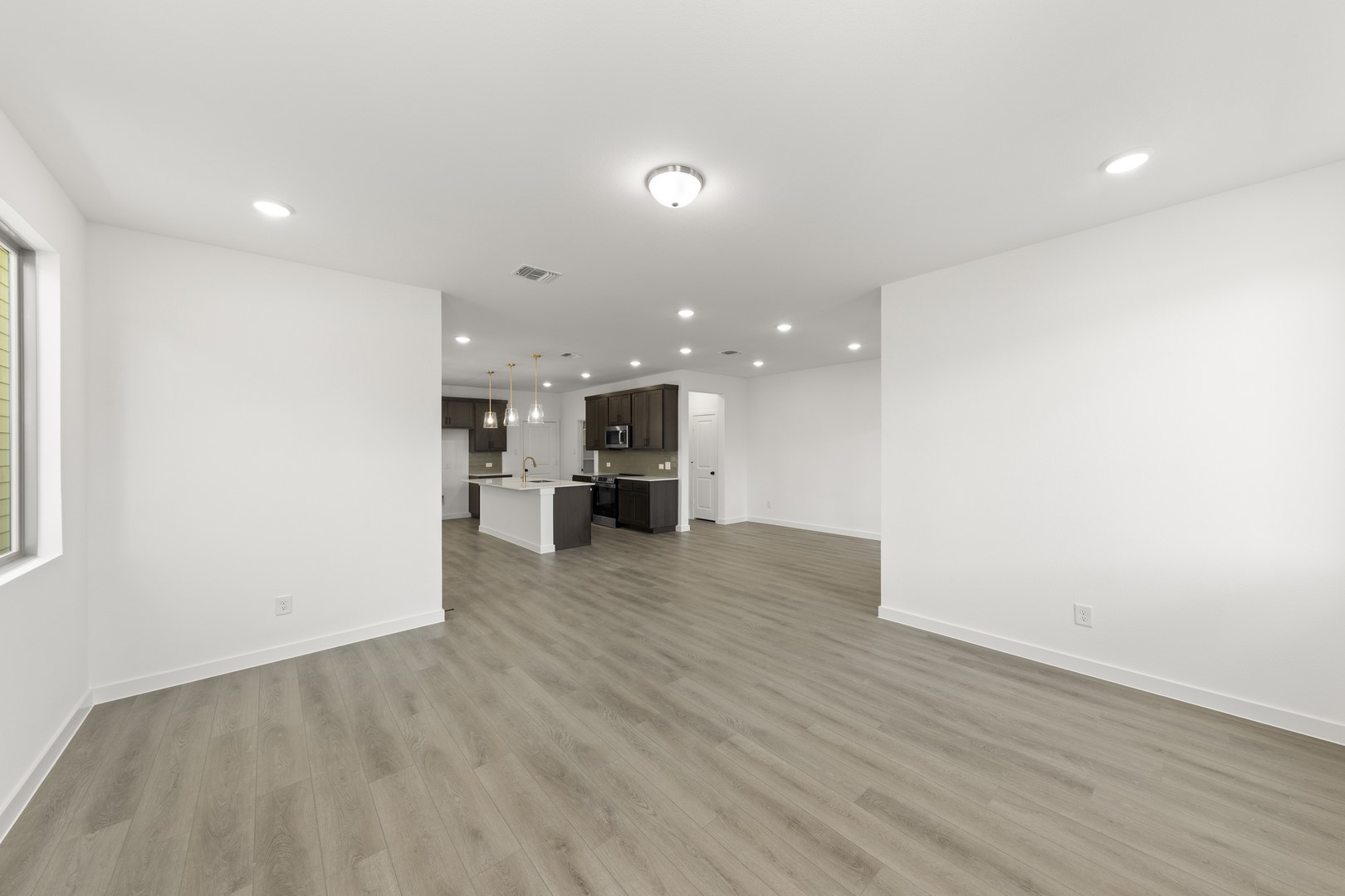 6915 Mission Tejas Drive Dallas TX 75228