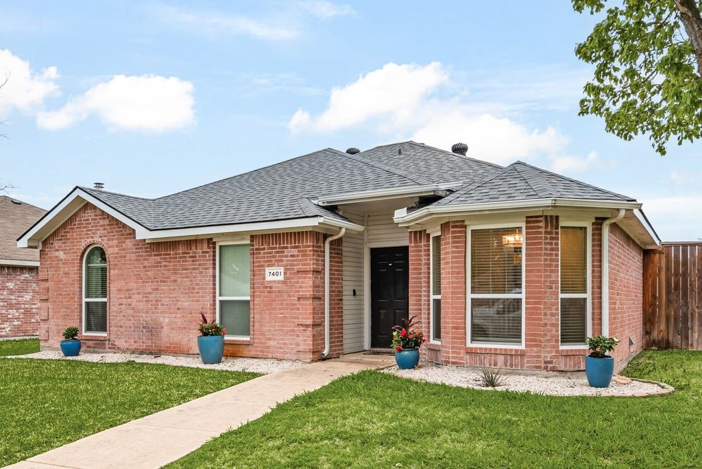 7401 Airline Drive Rowlett TX 75089