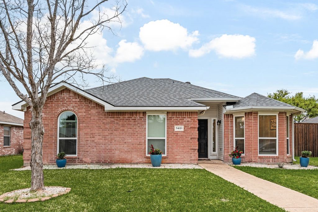 7401 Airline Drive Rowlett TX 75089