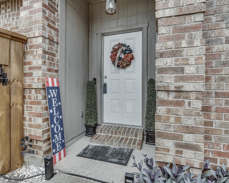 704 Crescent Drive Desoto TX 75115