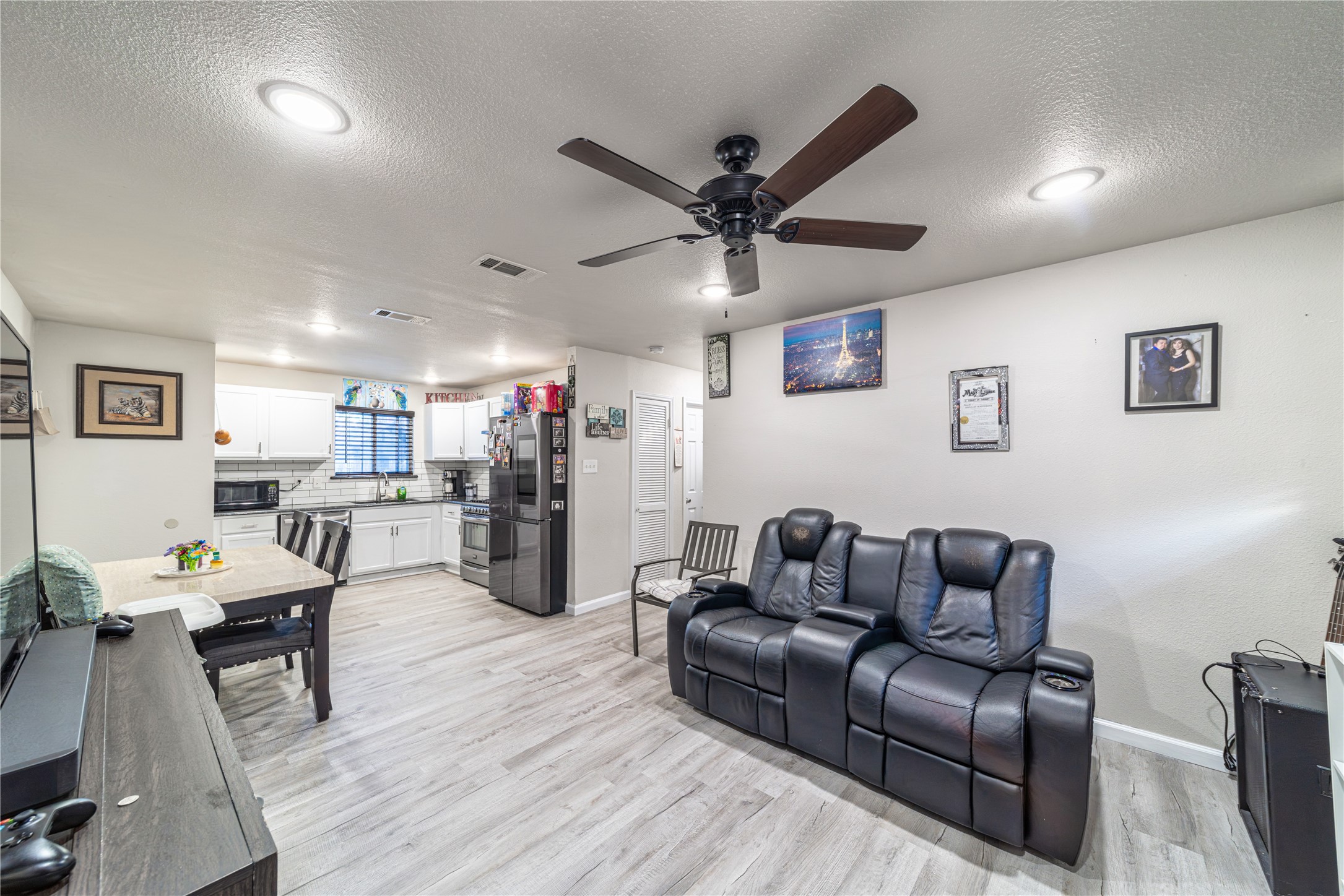 1805 W Sanford Street Arlington TX 76012