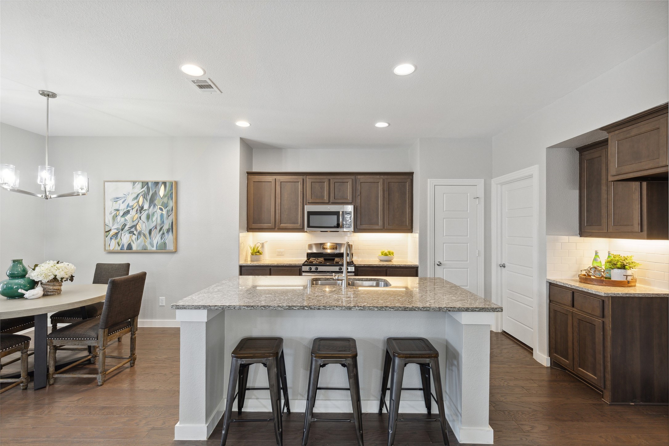 612 Overton Avenue Celina TX 75009