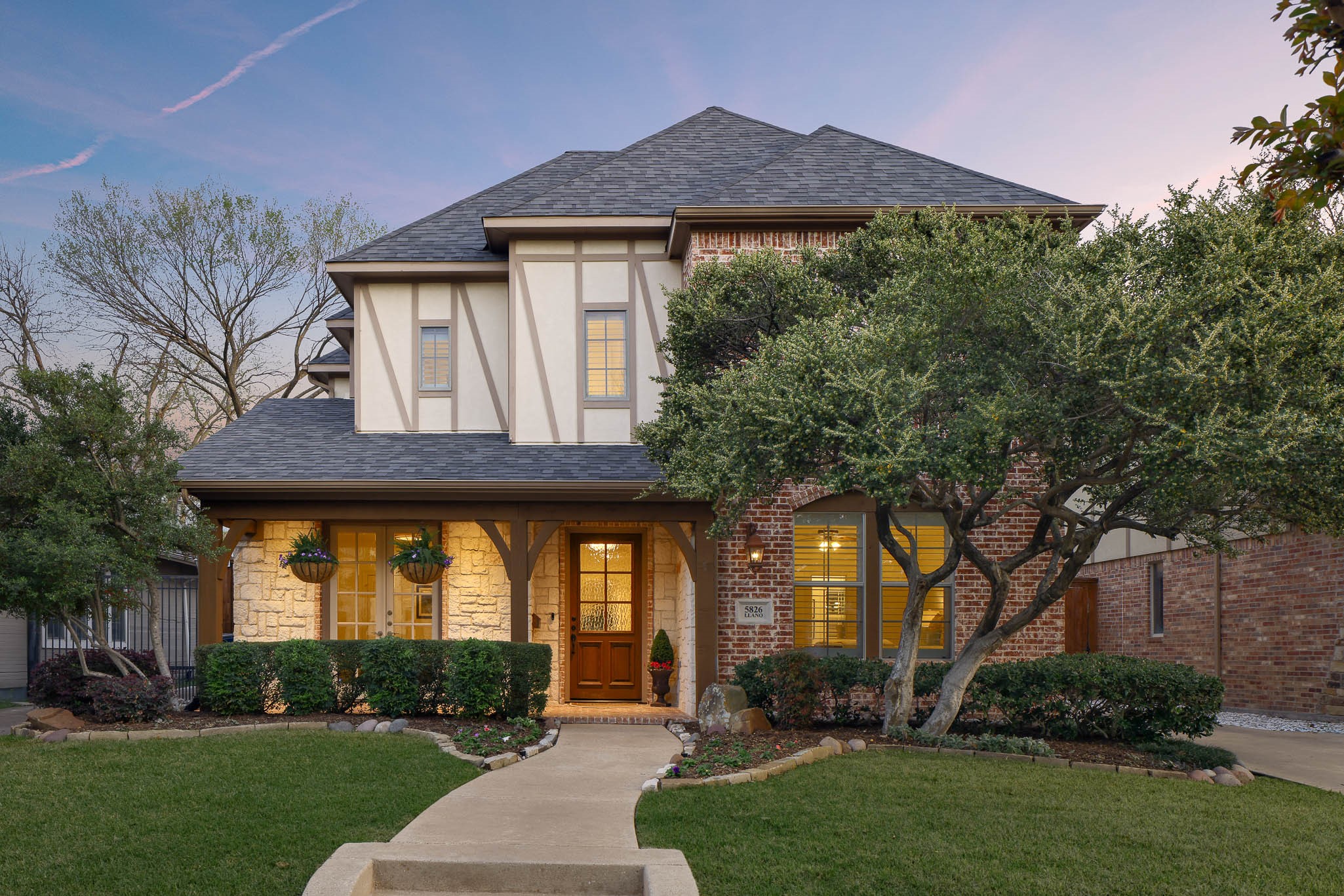 5826 Llano Avenue Dallas TX 75206