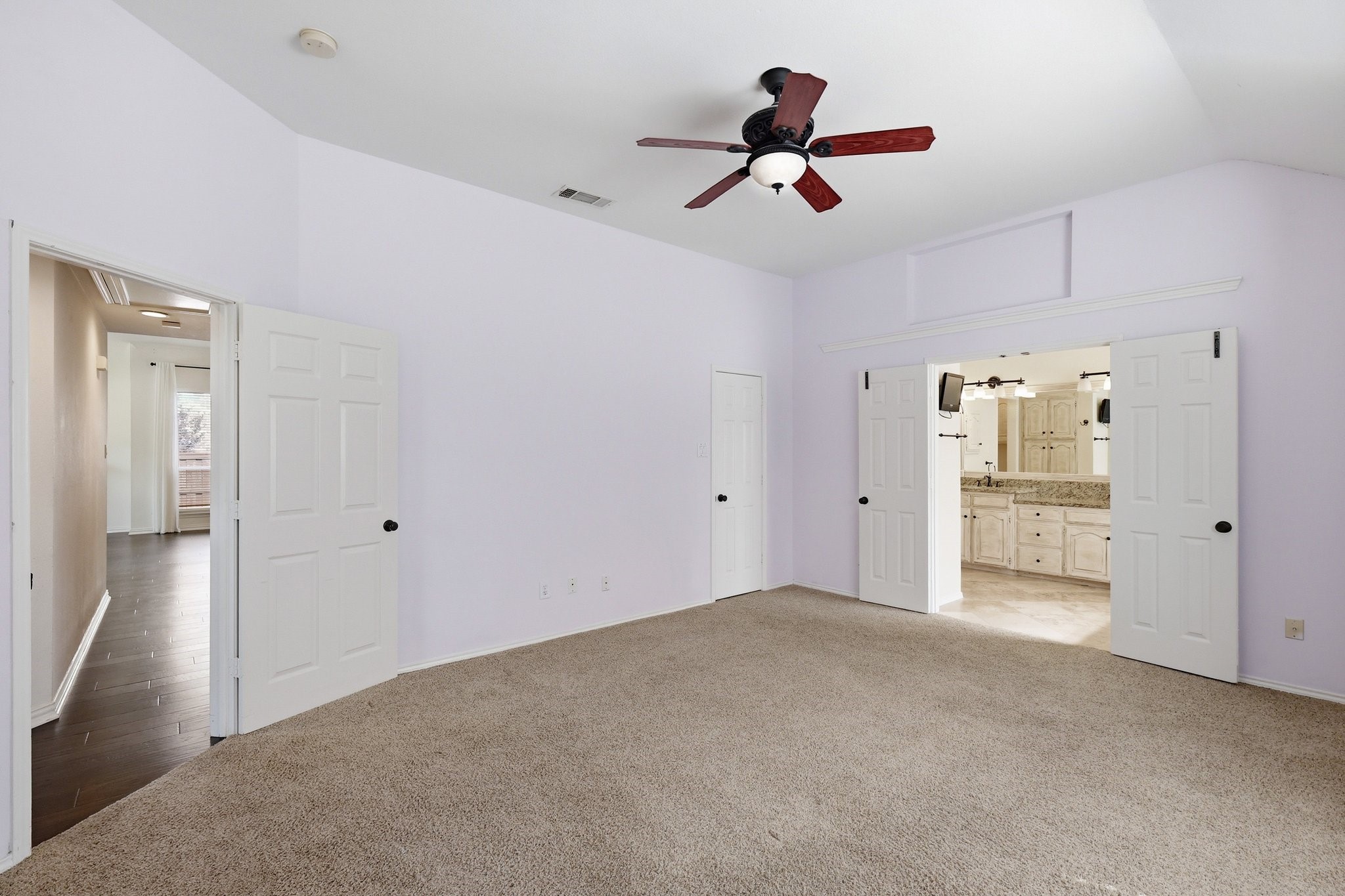 2112 Greenview Drive Carrollton TX 75010