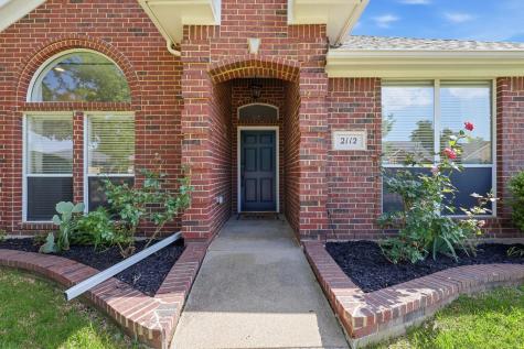 2112 Greenview Drive Carrollton TX 75010