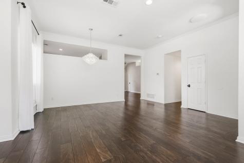 2112 Greenview Drive Carrollton TX 75010