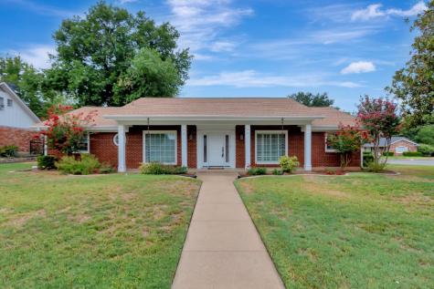 1000 Green River Trail Fort Worth TX 76103