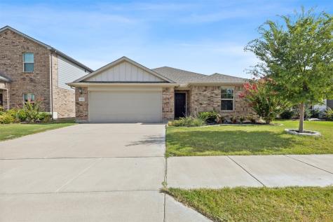 10617 Dolostone Court Fort Worth TX 76108