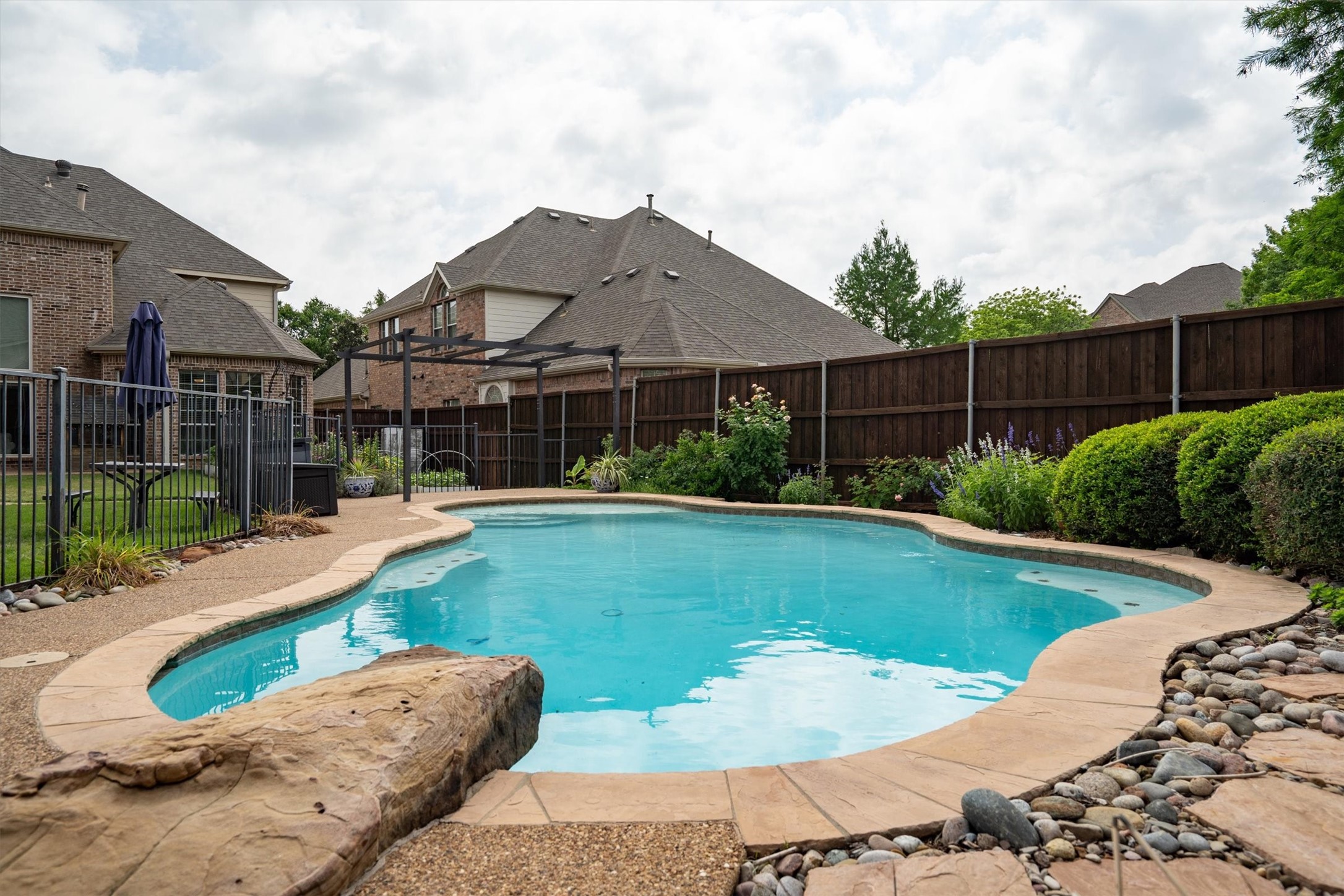 3403 Sherwood Lane Highland Village TX 75077