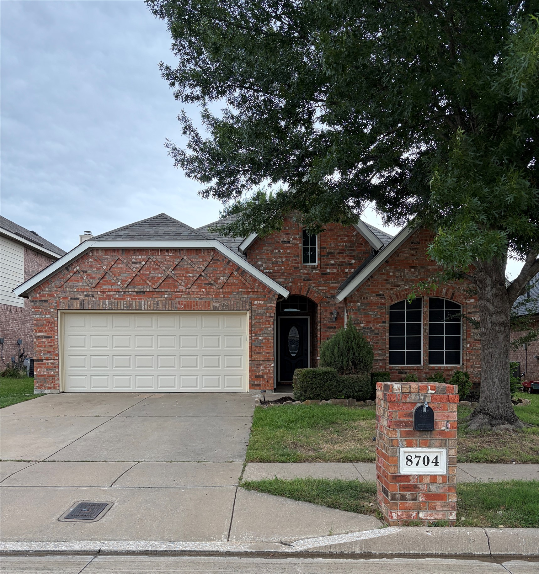 8704 Corral Circle Fort Worth TX 76244