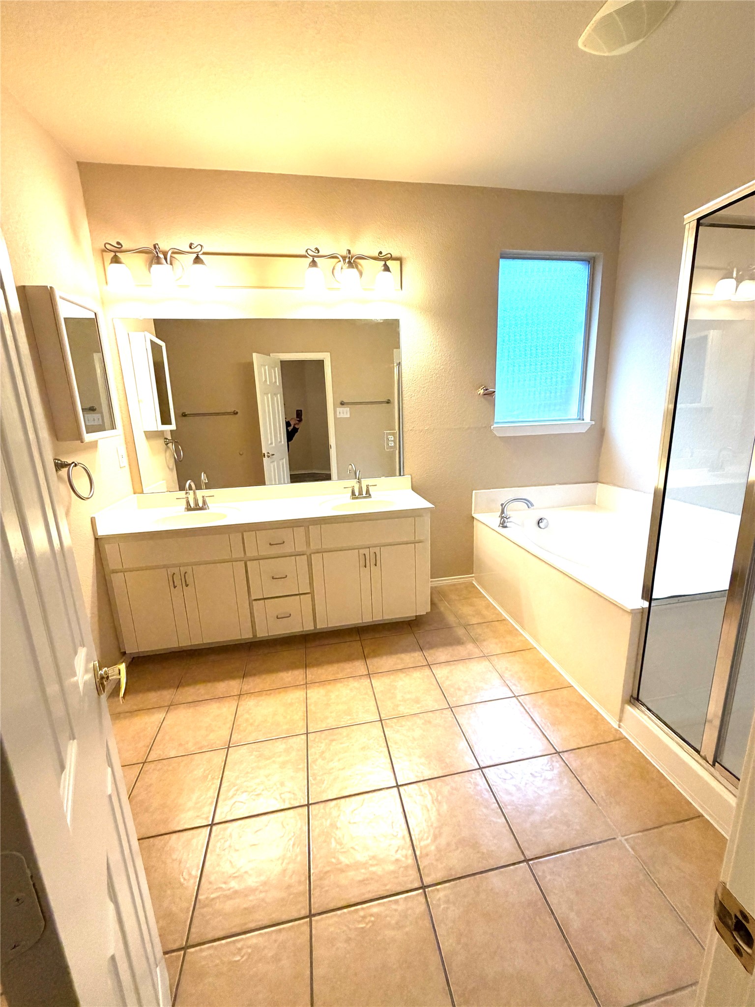 8704 Corral Circle Fort Worth TX 76244