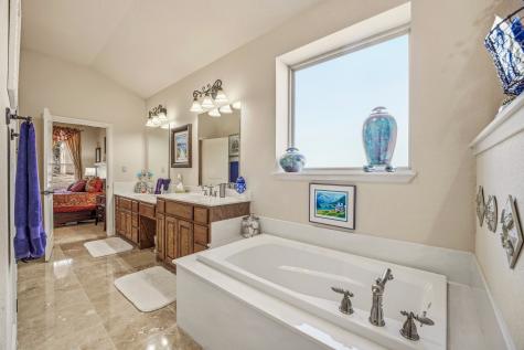 1218 Meander Road Granbury TX 76049