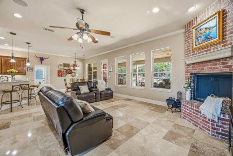 1218 Meander Road Granbury TX 76049