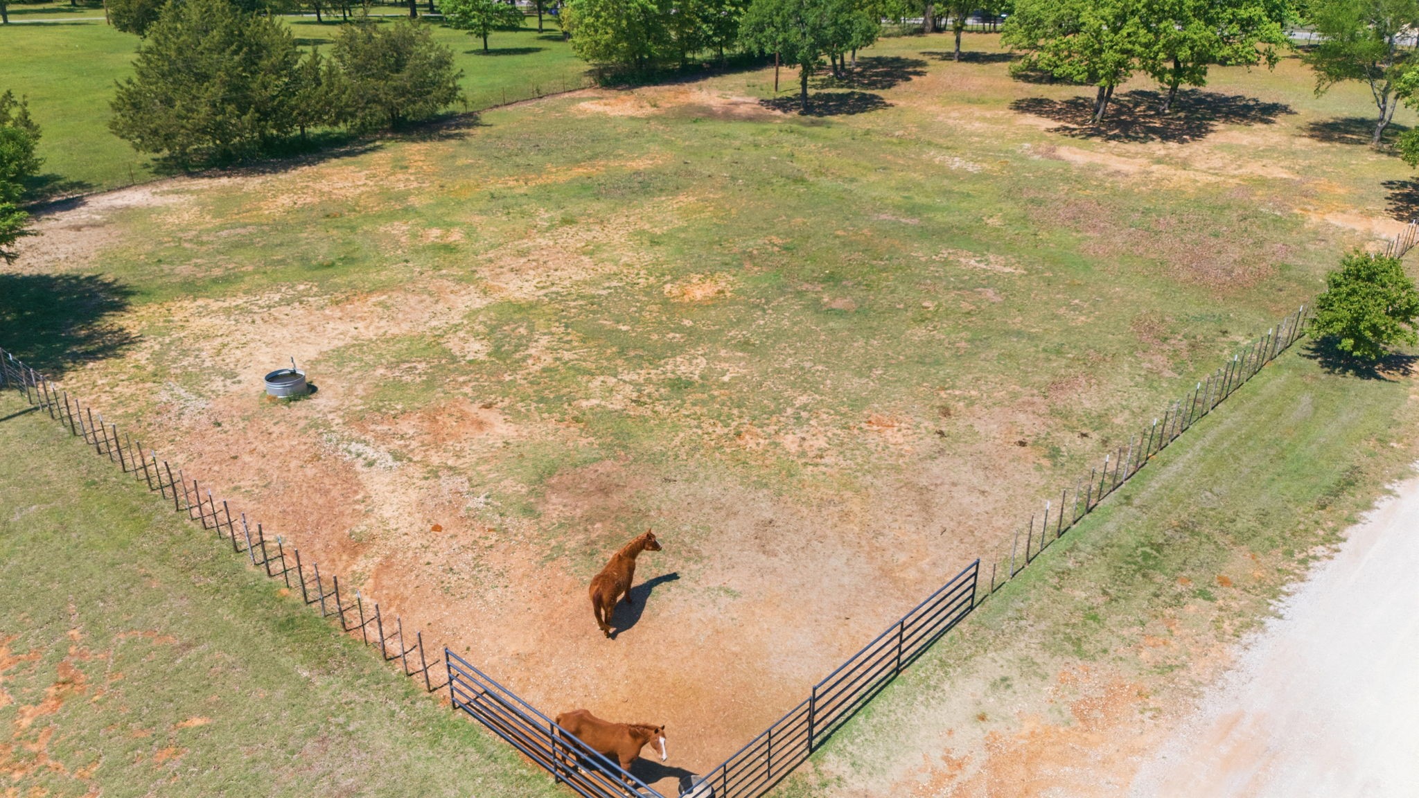 10642 Fm 902 Collinsville TX 76233