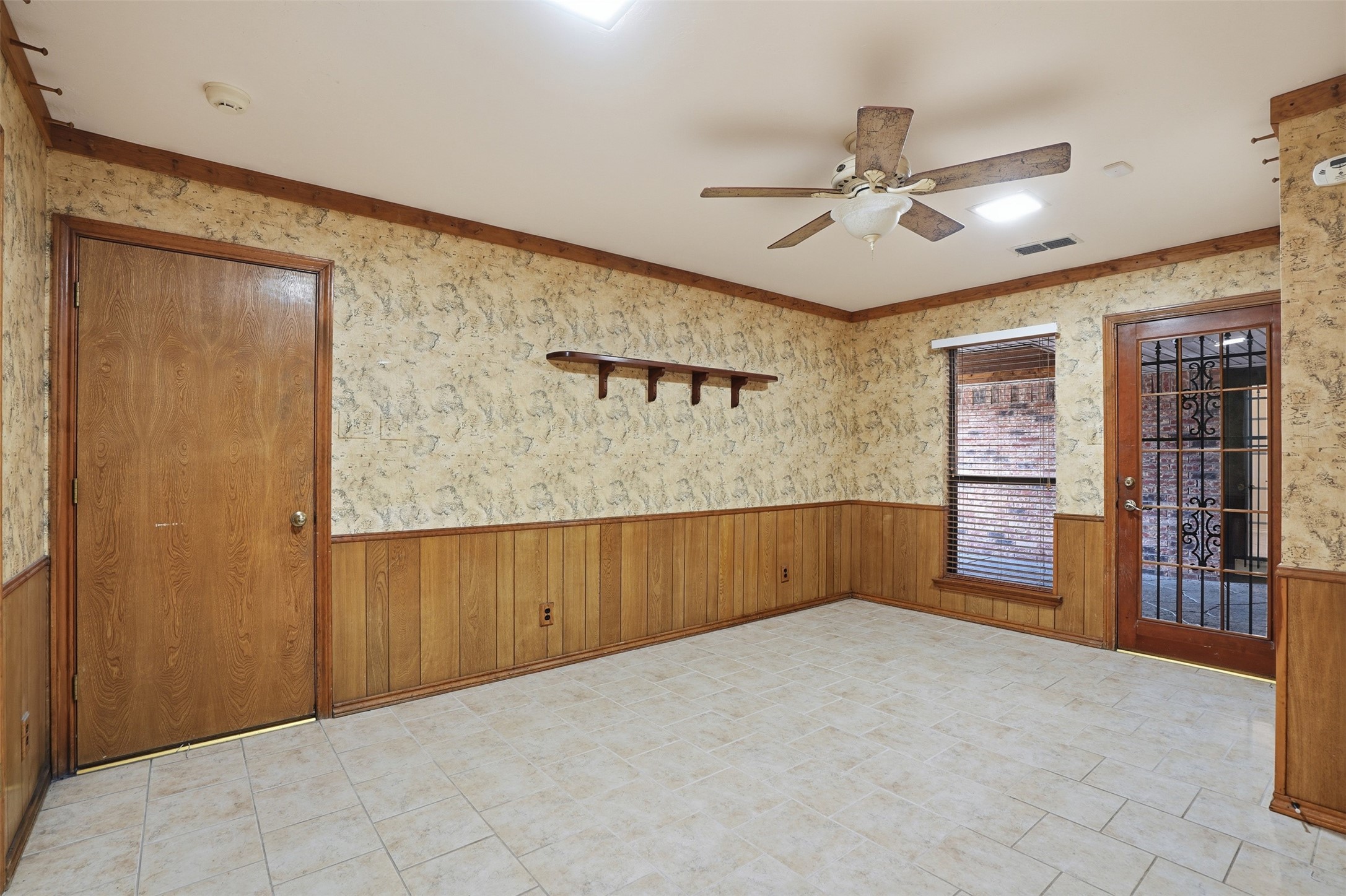 834 Meadowglen Circle Coppell TX 75019