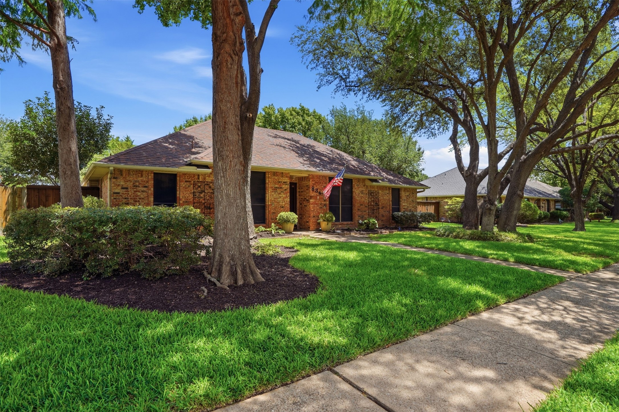 834 Meadowglen Circle Coppell TX 75019