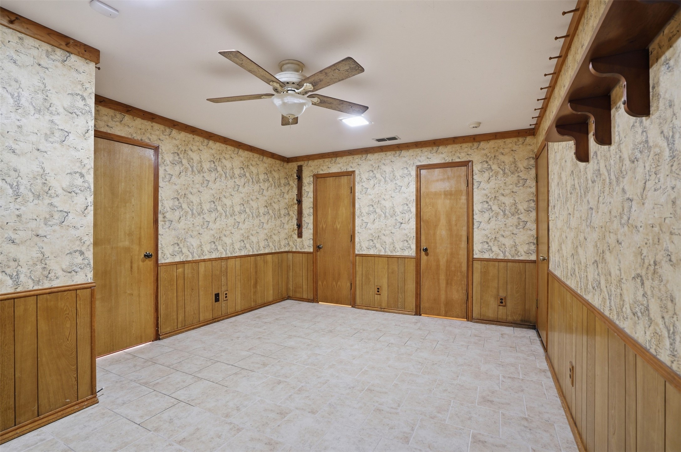 834 Meadowglen Circle Coppell TX 75019