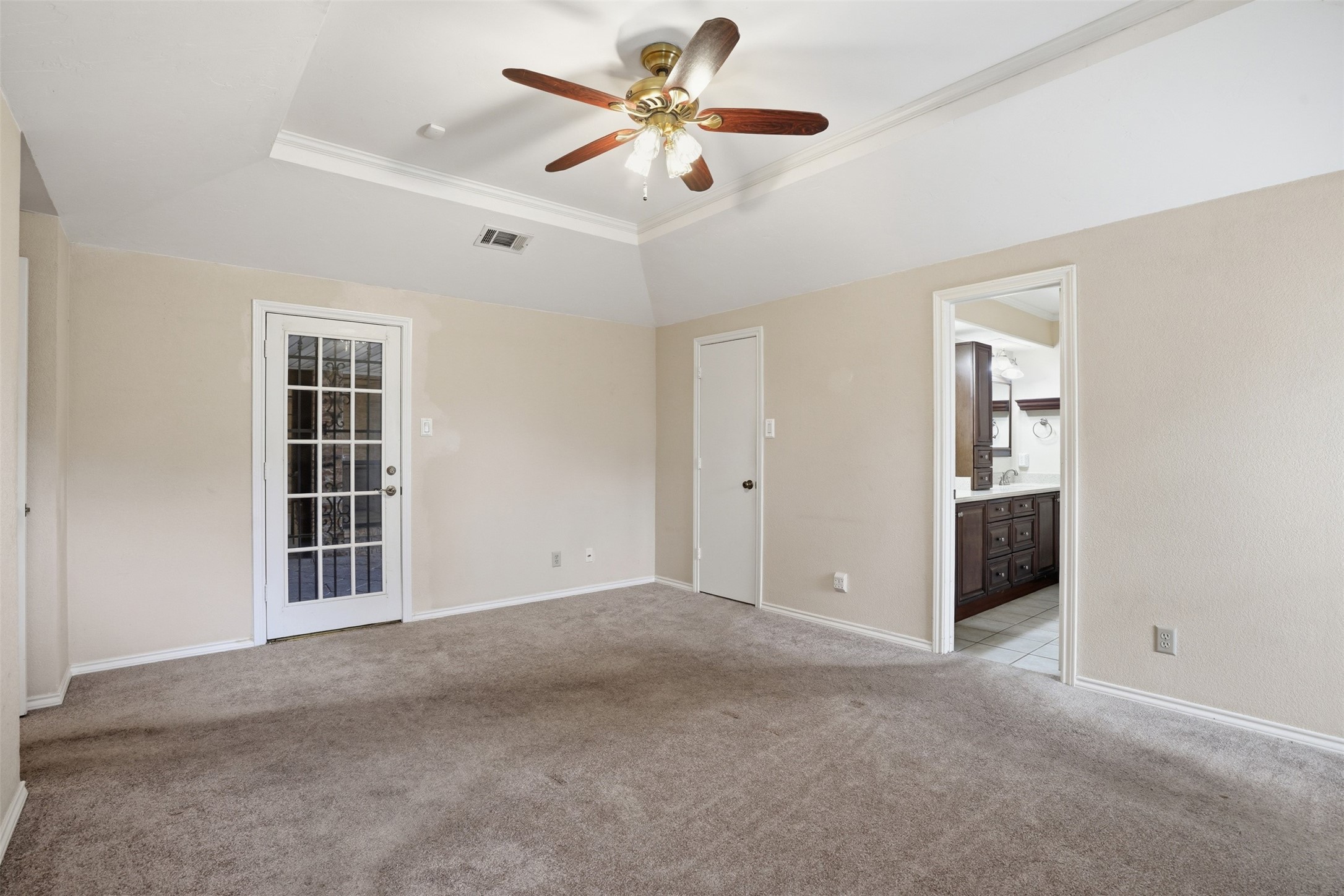 834 Meadowglen Circle Coppell TX 75019