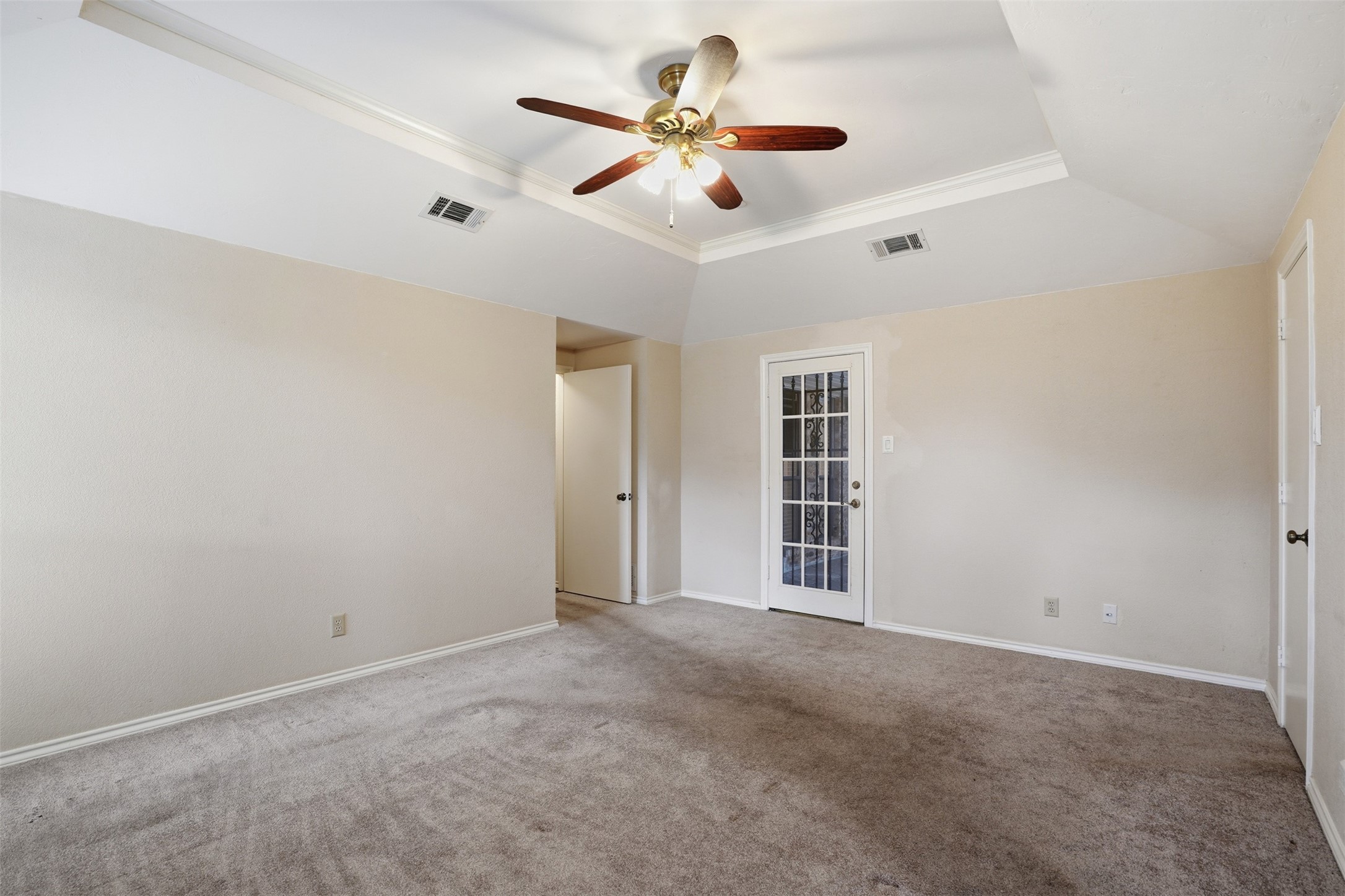 834 Meadowglen Circle Coppell TX 75019