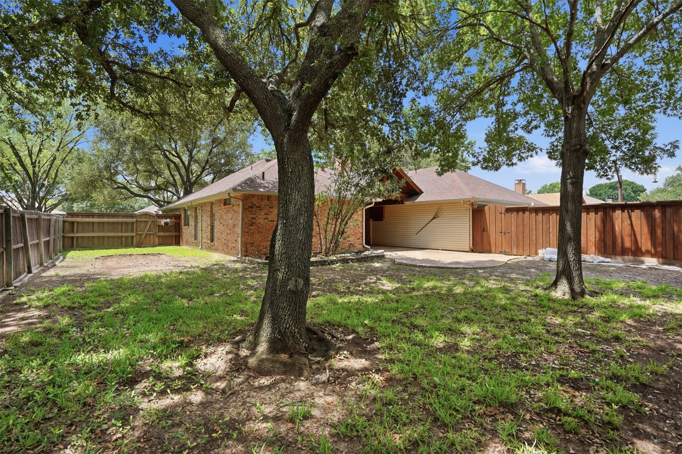 834 Meadowglen Circle Coppell TX 75019