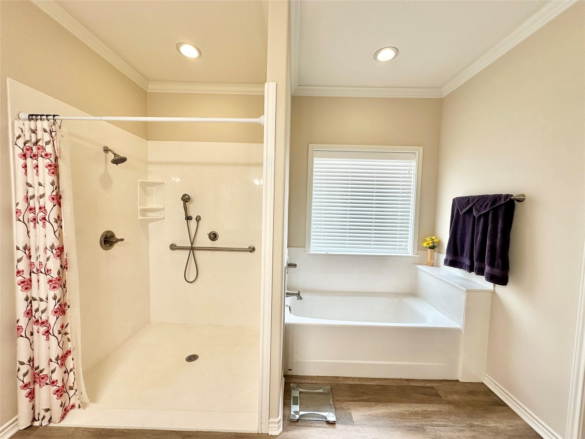 318 E 4th Street Lindsay TX 76250