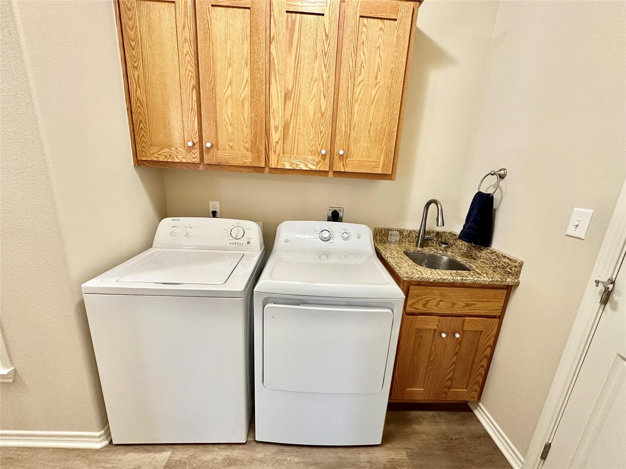 318 E 4th Street Lindsay TX 76250
