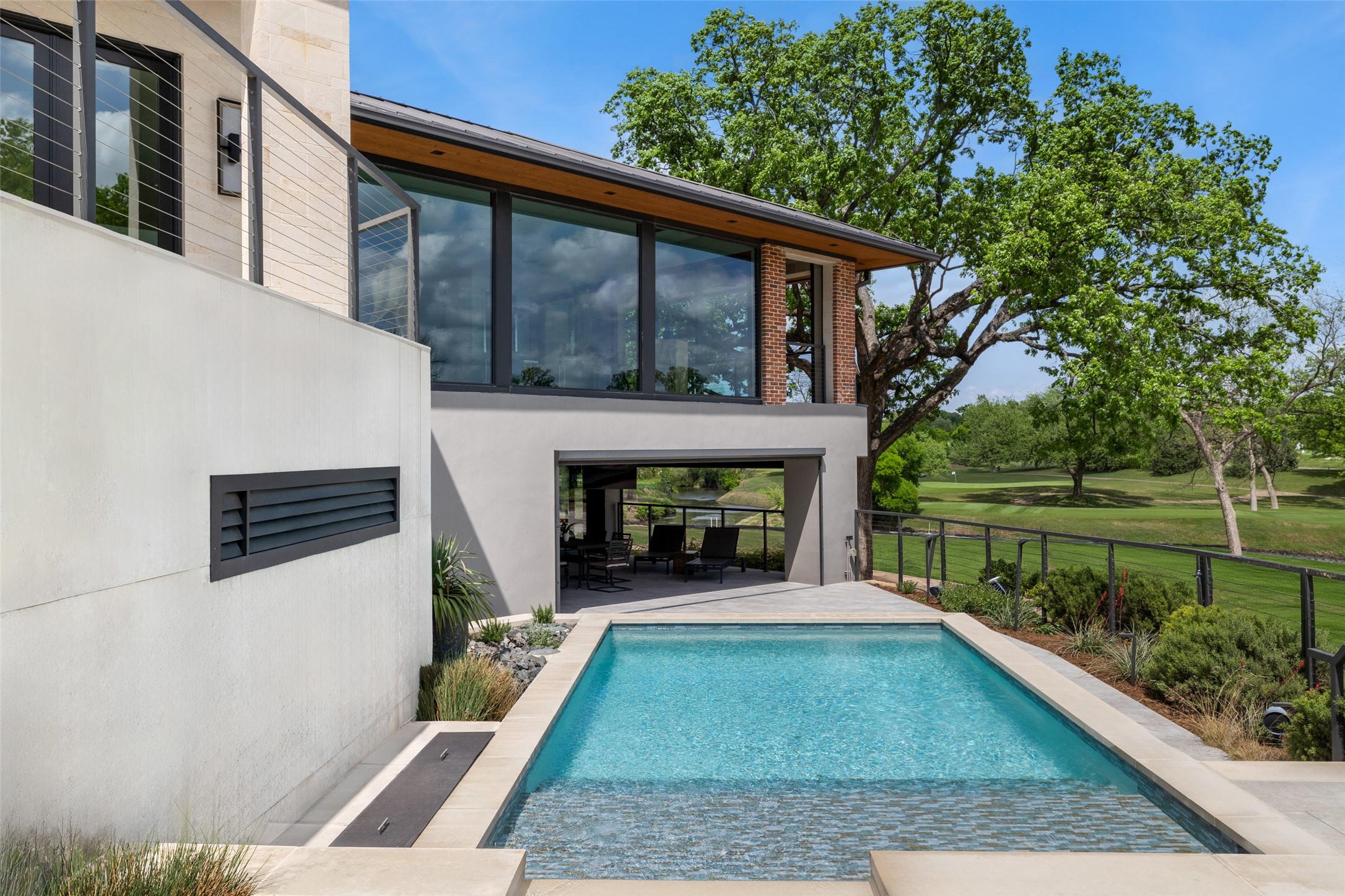 17214 Club Hill Drive Dallas TX 75248