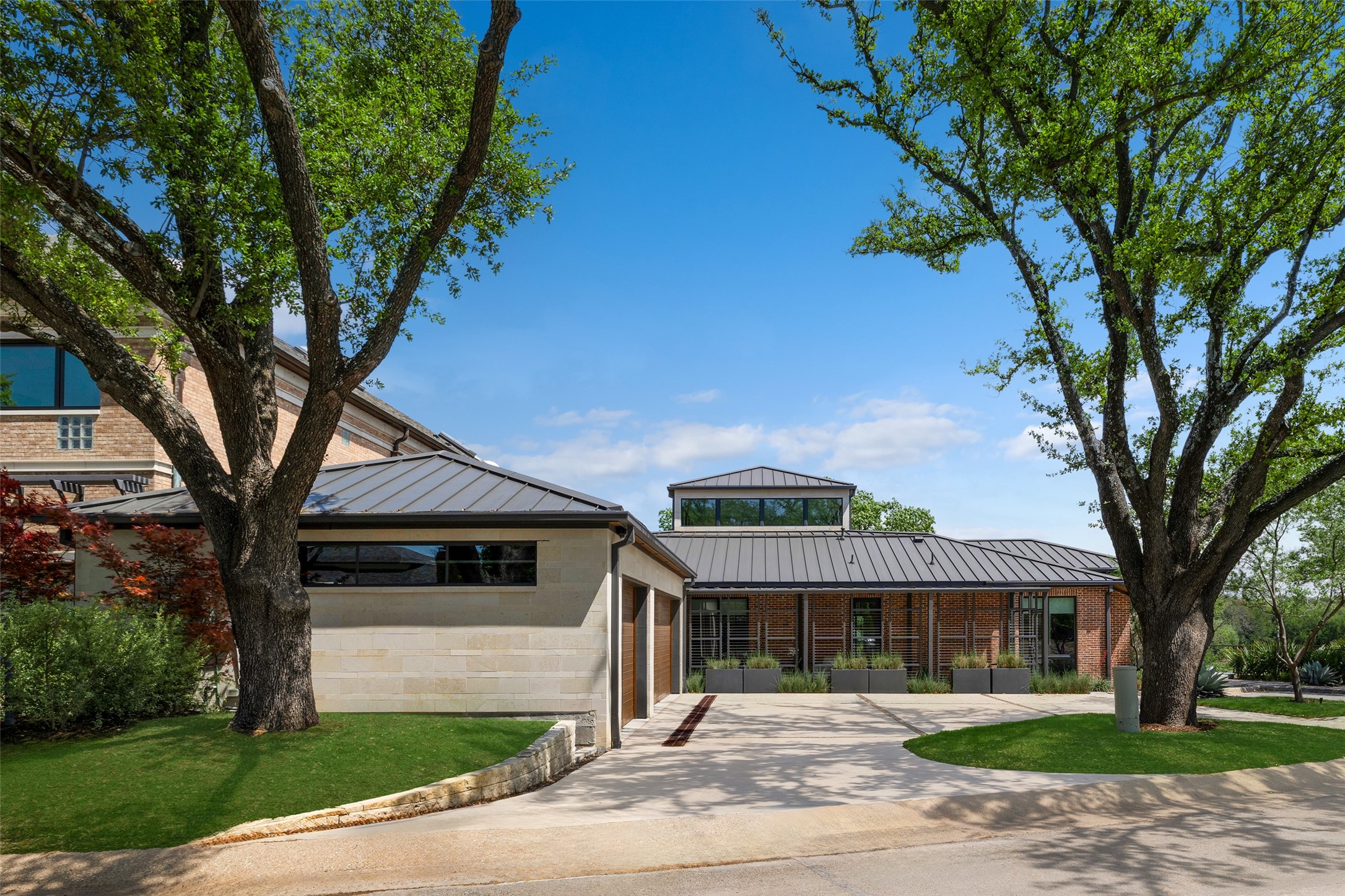 17214 Club Hill Drive Dallas TX 75248