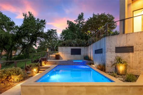 17214 Club Hill Drive Dallas TX 75248