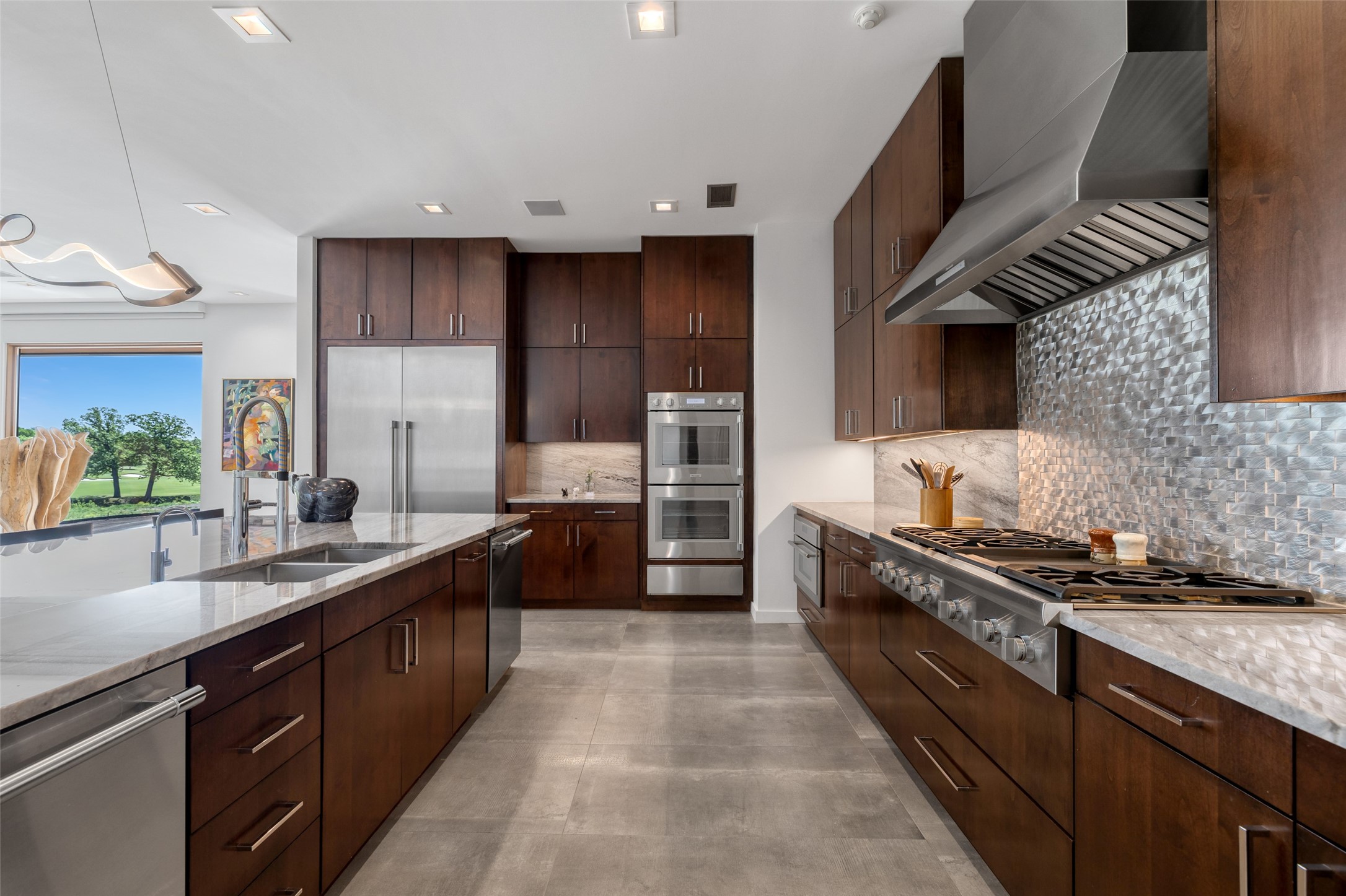 17214 Club Hill Drive Dallas TX 75248