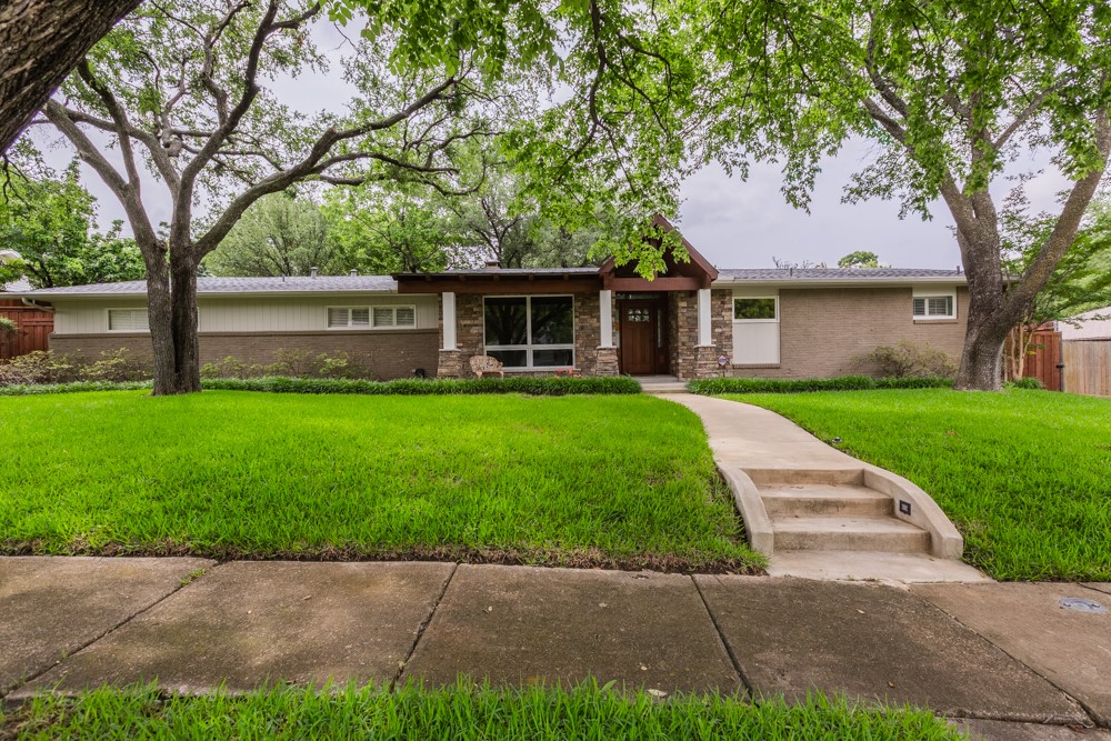 3640 Pallos Verdas Drive Dallas TX 75229