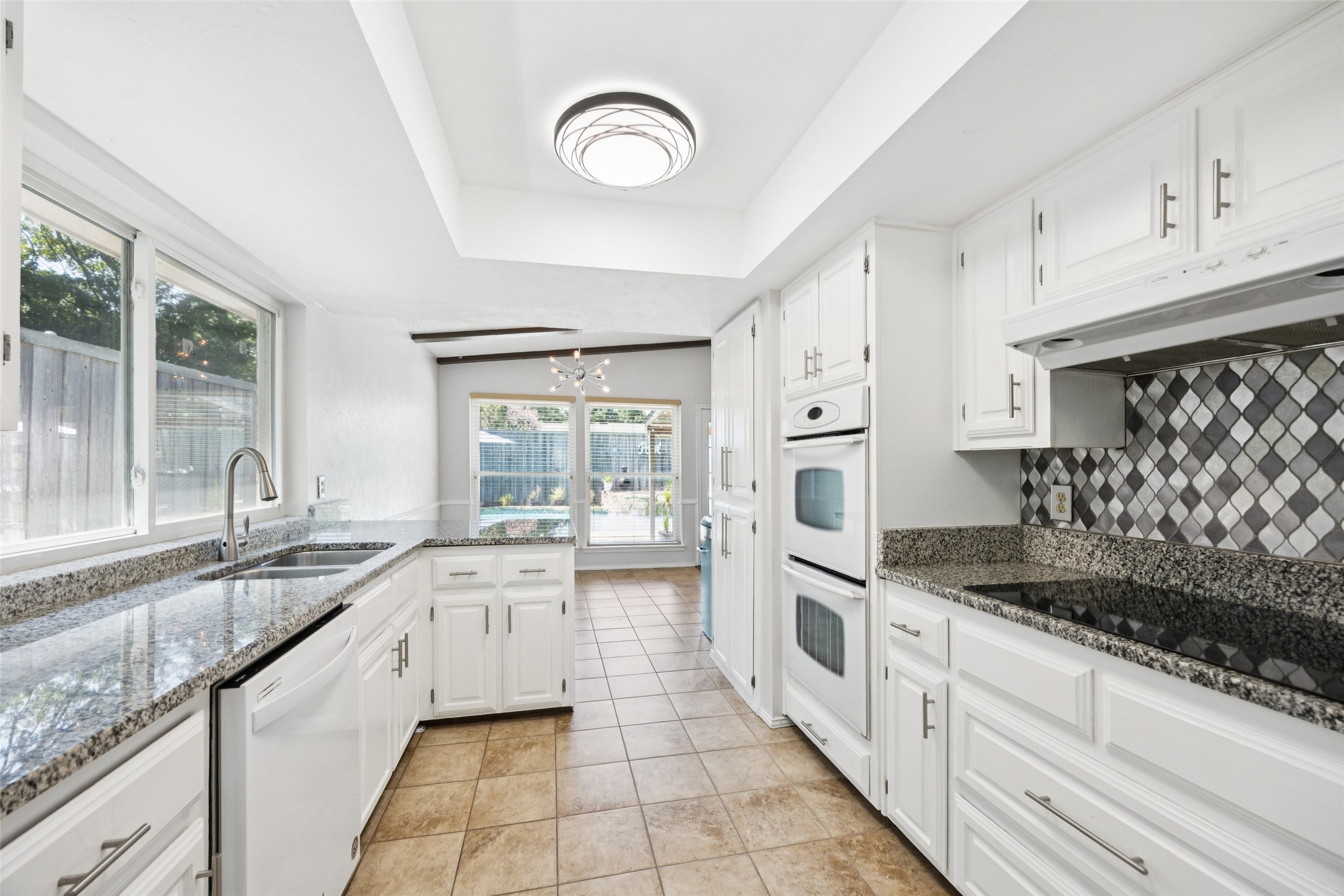 1511 Reston Drive Richardson TX 75081