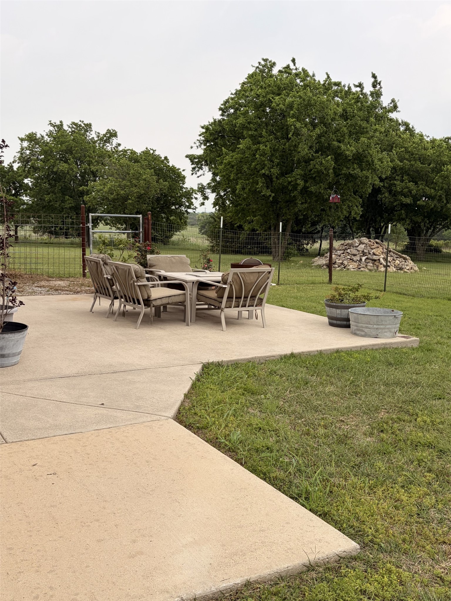 1746 Cr 4522 Decatur TX 76234