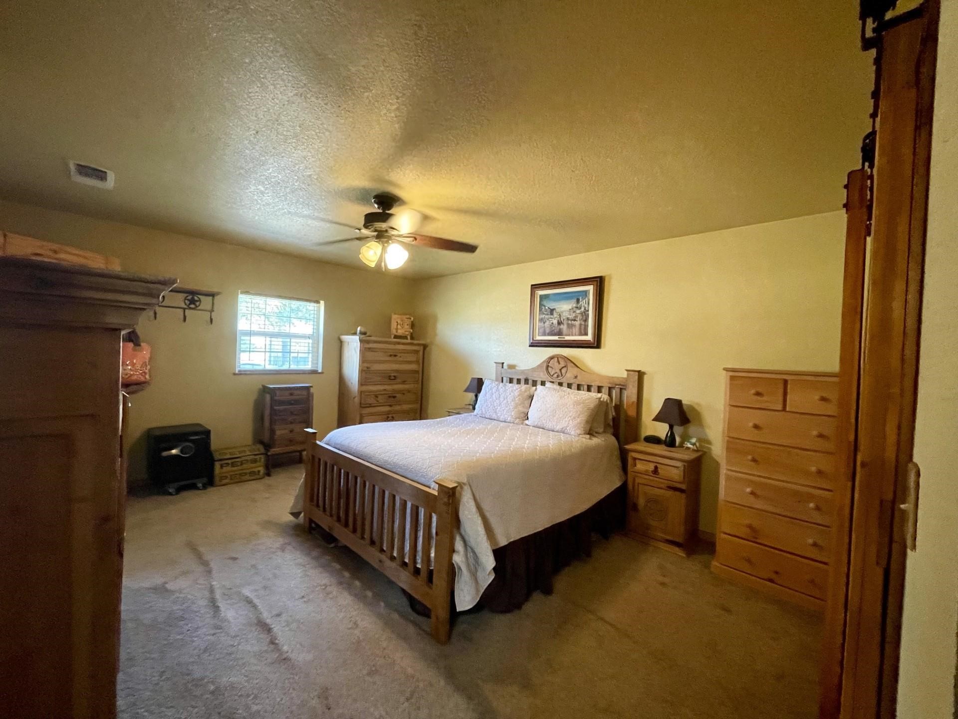 1746 Cr 4522 Decatur TX 76234