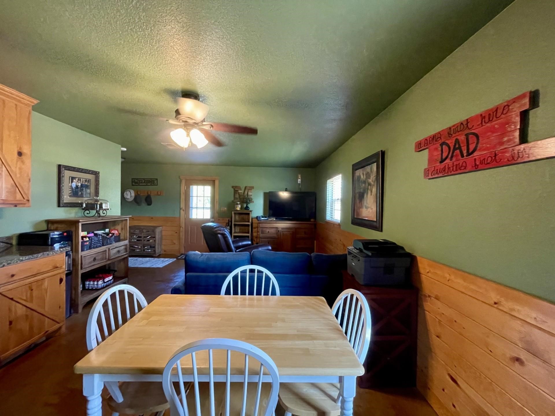 1746 Cr 4522 Decatur TX 76234