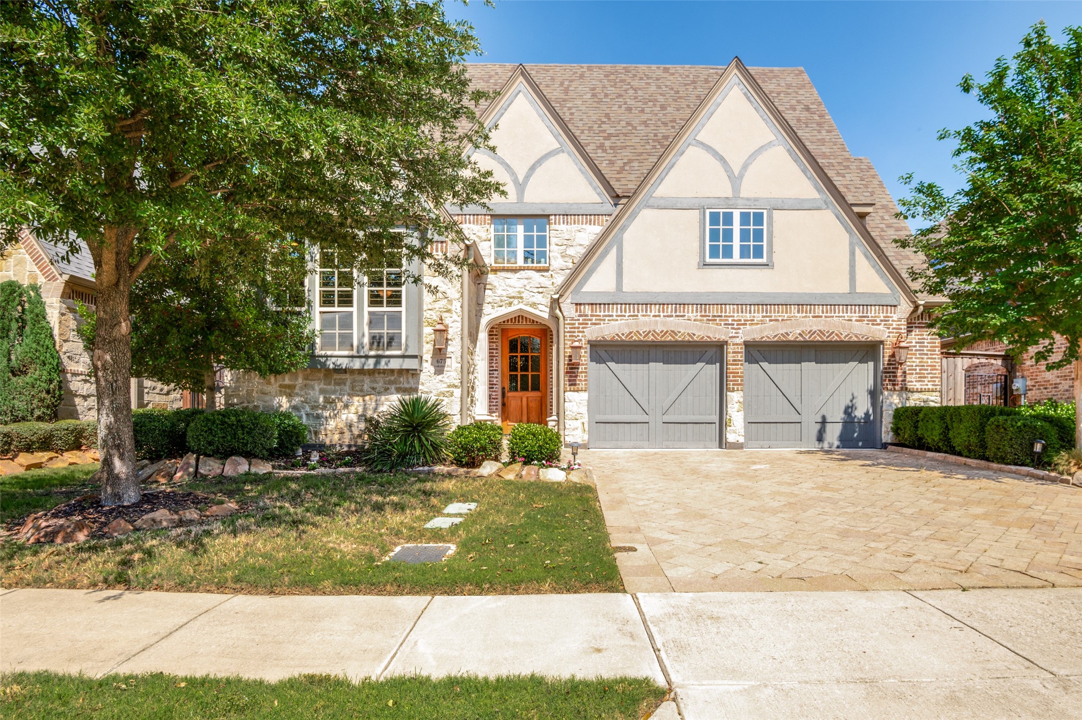 675 Brookstone Drive Irving TX 75039